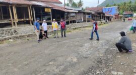 Pemerintah Provinsi Sulawesi Selatan melalui Dinas Bina Marga dan Bina Konstruksi mulai melakukan tahap penanganan pada ruas Batas Barru – Takkalalla