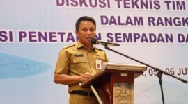 Penjabat Sekertaris Daerah Provinsi Sulawesi Selatan (Sulsel), Andi Darmawan Bintang, membuka Diskusi Teknis Tim Kajian Dalam Rangka Penetapan Sempadan Danau Tempe