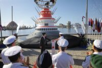 Wali Kota Makassar Moh Ramdhan Pomanto bersama Kepala Staf Angkatan Laut (KSAL) Laksamana TNI Muhammad Ali meresmikan Monumen Multilateral Naval Exercise Komodo (MNEK) 2023