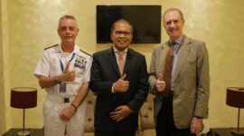 Wali Kota Makassar Moh Ramdhan Pomanto mendapat kehormatan bisa berdiskusi bersama dengan Duta Besar Italia H.E Benedetto Latteri