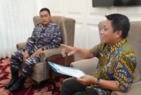 Penjabat Sekertaris Daerah Provinsi Sulawesi Selatan (Sulsel), Andi Darmawan Bintang, menerima audiensi pejabat baru Komandan Satdik 2 Kadiklatal Kolonel Laut (P) Teddy Barata