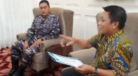 Penjabat Sekertaris Daerah Provinsi Sulawesi Selatan (Sulsel), Andi Darmawan Bintang, menerima audiensi pejabat baru Komandan Satdik 2 Kadiklatal Kolonel Laut (P) Teddy Barata