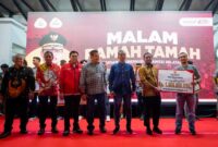 Gubernur Andi Sudirman dan Pemain PSM Makassar Kompak: Ewako!