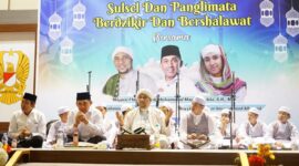 Ribuan masyarakat dari berbagai daerah di Sulsel, berkumpul dan menggelar zikir dan bersalawat bersama Mayjen TNI (Purn) Andi Muhammad Bau Sawa Mappanyukki (Panglima Ta')