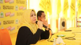 Ketua DPD Partai Golkar Kota Parepare, Hj. Erna Rasyid Taufan (ERAT) pimpin rapat bahas soal Qurban