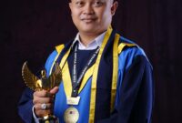 Lurah Maccini Sombala, Saddam Musma baru-baru ini mengharumkan nama Kota Makassar diajang Paralegal Justice Award