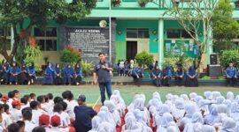 Dalam rangka memenuhi undangan secara resmi Komite OSIS Nasional dan rombongan hadiri kegiatan MPLS SMP Negeri 1 Cikoneng