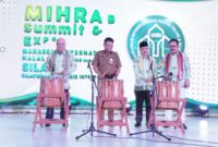 Penjabat Sekertaris Daerah Provinsi Sulawesi Selatan (Sulsel), Andi Darmawan Bintang, membuka Makassar International Halal Trade dan Bisnis (Mihrab) Summit dan Expo