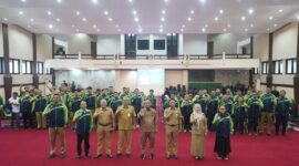 Gubernur Sulawesi Selatan (Sulsel), Andi Sudirman Sulaiman, melepas 83 atlet yang akan berlaga di Pekan Olahraga Nasional (Pornas) XVI Korpri Tahun 2023