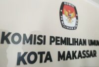 Komisi Pemilihan Umum (KPU) Kota Makassar memecat delapan Anggota Panitia Pemungutan Suara (PPS)