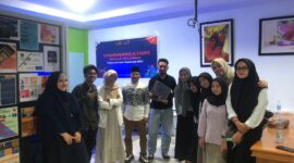 Communications Skills Training yang merupakan kegiatan workshop yang digelar oleh Prodi Ilmu Komunikasi