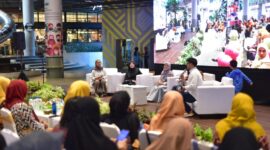 Dinas Pemberdayaan Perempuan, Perlindungan Anak, Pengendalian Penduduk dan Keluarga Berencana Sulsel bekerjasama dengan Tim Penggerak PKK Sulsel dan Bunda PAUD Sulsel, menggelar Roadshow Puspaga to Mall