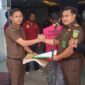Tim Tabur Ewako Adhyaksa Intelijen Kejaksaan Tinggi Sulawesi Selatan berkolaborasi dengan Tim Tabur Kejaksaan Negeri Barru, berhasil mengamankan 1 (satu) orang Buronan