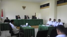 Sidang pemeriksaan awal sengketa informasi publik antara Yayasan the grEEnIndonesia selaku Pemohon dengan Polrestabes Makassar selaku Termohon berakhir setelah Majelis Komisioner Komisi Informasi