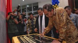 Wali Kota Makassar Moh Ramdhan Pomanto secara langsung meresmikan Penahbisan Gedung dan menghadiri HUT ke-95 Gereja Kebangunan Kalam Allah Indonesia