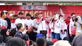 Menteri Dalam Negeri mendukung Jalan Sehat Anti Mager sebagai kegiatan yang disebutnya sangat luar biasa