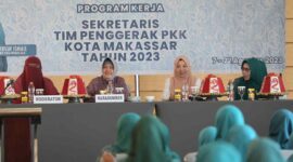 Ketua TP PKK Makassar Indira Yusuf Ismail mendorong penguatan penginputan dan pemutakhiran data warga dengan pemanfaatan IT