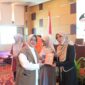 Bunda PAUD Kota Makassar Indira Yusuf Ismail secara resmi menutup kegiatan sosialisasi lembaga PAUD berkualitas