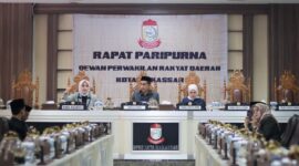 Wakil Wali Kota Makassar, Fatmawati Rusdi menghadiri Rapat Paripurna Pertama masa persidangan pertama tahun sidang 2023/2024