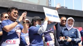 Wakil Wali Kota Makassar, Fatmawati Rusdi menghadiri jalan santai Tani On Stage yang digelar Dirjen Perkebunan Kementerian Pertanian (Kementan) RI