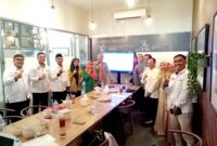Melalui Workshop Perumusan Kurikulum berbasis OBE dengan menghadirkan Guru Besar Fakultas Ilmu Komunikasi Universitas Pajajaran, Prof Dr Engkus Kuswandi, civitas akademika ilkom UMI bertekad menjadi program studi nomor satu