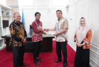 Kepala Badan Pendapatan Daerah (Bapenda) Kota Makassar, Firman Hamid Pagarra, resmi menjabat Penjabat (Pj) Sekretaris Daerah Kota Makassar, menggantikan M Ansar, yang telah memasuki masa pensiun