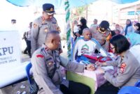 Kapolres Pelabuhan Makassar AKBP Yudi Frianto, melaksanakan bakti kesehatan untuk para petugas Pemilihan Umum (Pemilu) 2024 di wilayah hukumnya, Kamis (15/2/2024).