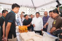 Program gerakan pangan murah secara serentak dari Pemerintah Provinsi (Pemprov) Sulsel menjadi contoh