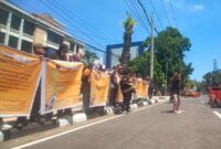Puluhan jurnalis di Sulawesi Selatan (Sulsel) yang tergabung dalam Koalisi Advokasi Jurnalis (KAJ) Sulawesi Selatan (Sulsel) menggelar aksi damai
