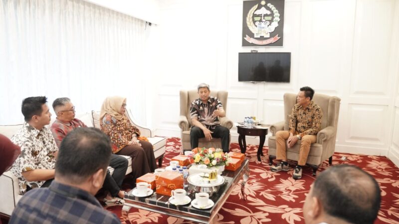 Penjabat Sekretaris Daerah Provinsi Sulawesi Selatan, Andi Muhammad Arsjad menerima kunjungan dari Pemerintah dan DPRD Kota Bogor