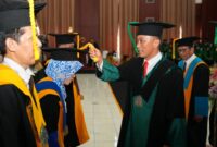 Penjabat Gubernur Sulawesi Selatan, Prof Zudan Arif Fakrulloh, menghadiri pengukuhan tiga guru besar Universitas Islam Negeri (UIN) Alauddin