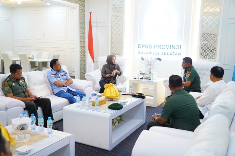 Ketua DPRD Sulsel, Andi Ina Kartika Sari menerima kunjungan kerja Panglima Divisi Infanteri 3 Kostrad, Mayjen TNI Bangun Nawoko