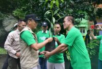 Dalam rangka memperingati World Environment Day, masyarakat di sekitar Taman Nasional Bantimurung di Maros bersama Penjabat Gubernur Sulawesi Selatan