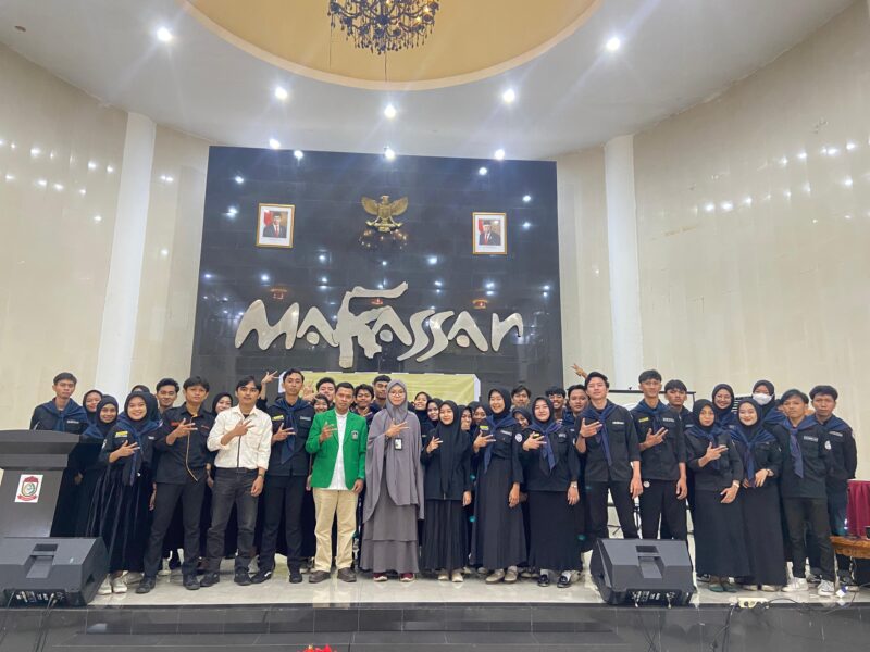 Himpunan Mahasiswa Ilmu Komunikasi Universitas Muslim Indonesia ( HIMIKOM UMI ) berhasil melaksanakan pelantikan sekaligus rapat kerja pengurus periode 2024/2025