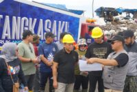 Wali Kota Makassar, Moh. Ramdhan Pomanto, mempunyai program strategis Penataan Total Sistem Persampahan
