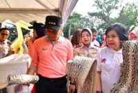 Puluhan Usaha Mikro, Kecil, dan Menengah (UMKM) binaan Dinas Perindustrian dan Perdagangan (Disperindag) Sulsel dan Bank Sulselbar, memamerkan produknya