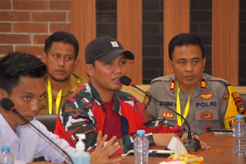 Beredar undangan konsolidasi yang ditujukan kepada berbagai organisasi masyarakat (Ormas) di Kabupaten Maros, yang diinisiasi oleh Muhammad Bakri, Ketua Gerakan Anti Narkoba (Granat) Maros.