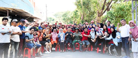 Camat Mamajang, Andi Irdan Pandita, S.STP., M.Si, memimpin pelaksanaan kegiatan Sabtu Bersih