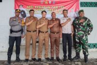 Sekretaris Camat (Sekcam) Bontoala Suryadi Yamin menghadiri Apel Kesiapan Pam TPS OPS Mantap Praja 2024 Kecamatan Bontoala, yang bertujuan untuk pengamanan Pilkada serentak, khususnya di seluruh wilayah Kecamatan Bontoala, acara tersebut berlangsung di Pelataran Masjid Almarkaz Al-Islami Center, Selasa (19/11/2024).