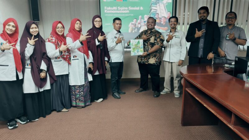 Setelah melakukan banchmarking dan gagas kerjasama di Universitas Malaya, Prodi Ilmu Komunikasi FS UMI melanjutkan visiting ke Universitas Kebangsaan Malaysia tepatnya pada fakulti Sosial Sains dan Kemanusiaan.